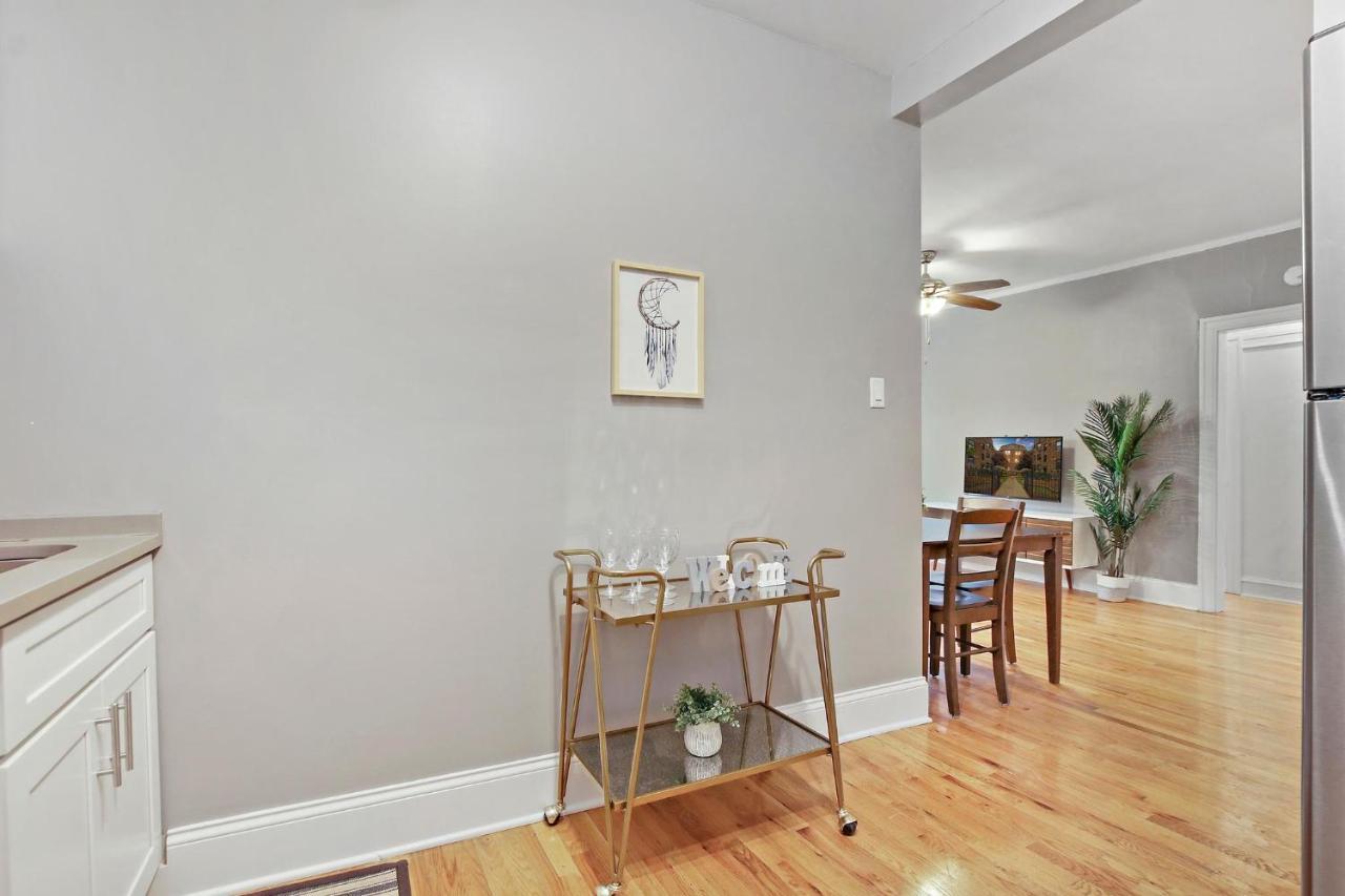 3br Sparkling Elegant Apt With Kitchen Near Boystown - Cornelia 3n * Chicago