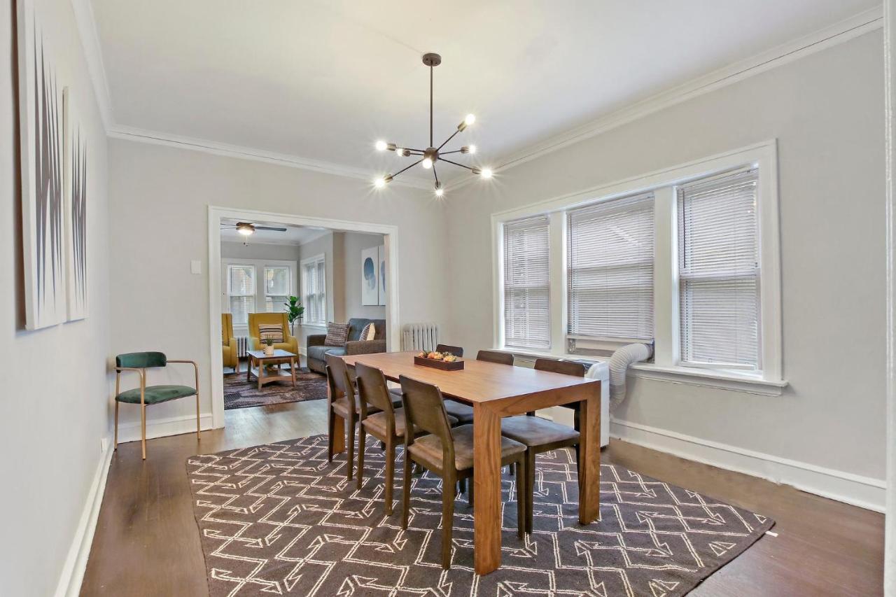 2br Comfy & Artistic Outfitted For Comfort - Francisco 1 Chicago