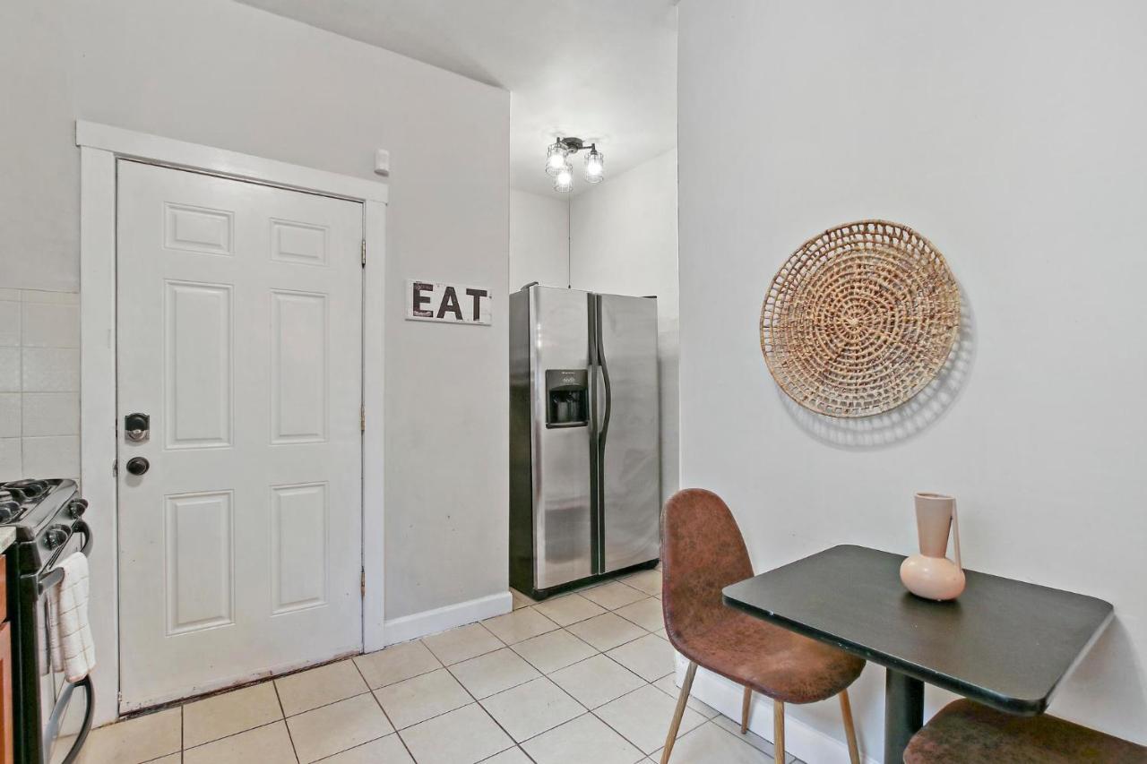 2br Comfy & Artistic Outfitted For Comfort - Francisco 1 Apartment *