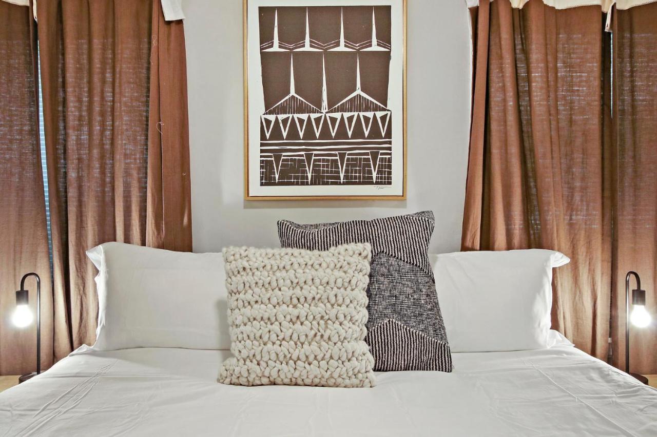 2br Comfy & Artistic Outfitted For Comfort - Francisco 1 Chicago