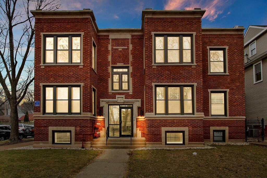Apartment Comfortable & Furnished With Wi-fi - Magnolia Ch Chicago