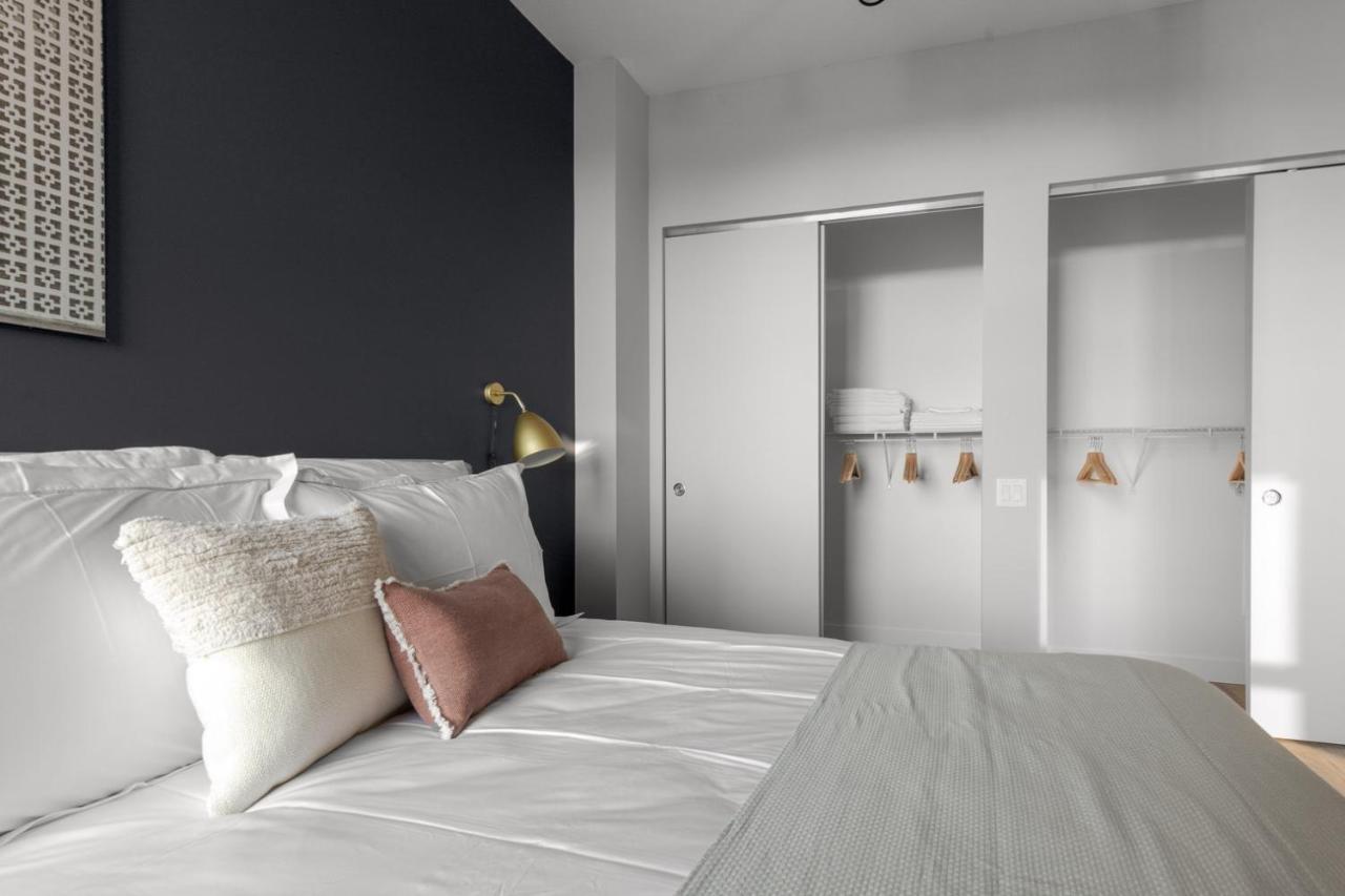 Loop 1br W Gym Roofdeck Wd Nr W Loop The Chi-210 Apartment Chicago