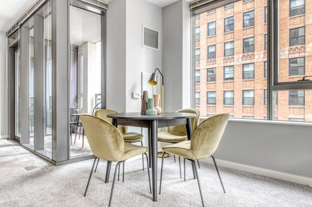 Apartment Loop 1br W Pool Gym Lounge Nr Riverwalk Chi-635 Chicago
