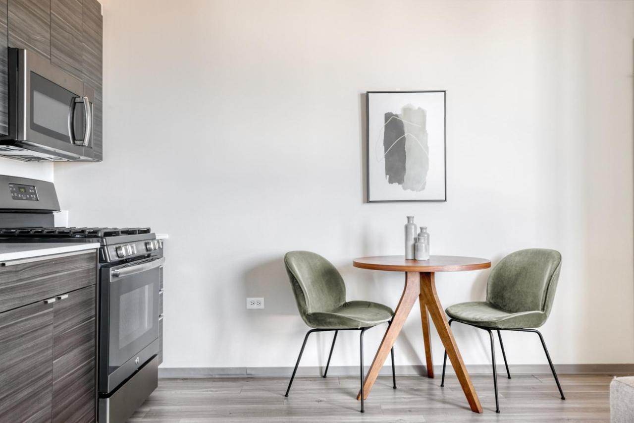 Apartment Bucktown 1br W Lounge Roof Gym Nr L Chi-839
