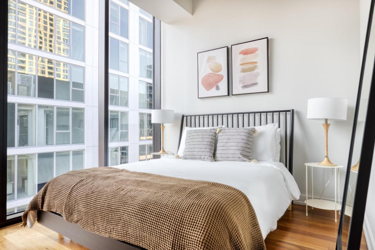 River North 1br W Gym Lounge Roof Nr Riverwalk Chi-901 Apartment