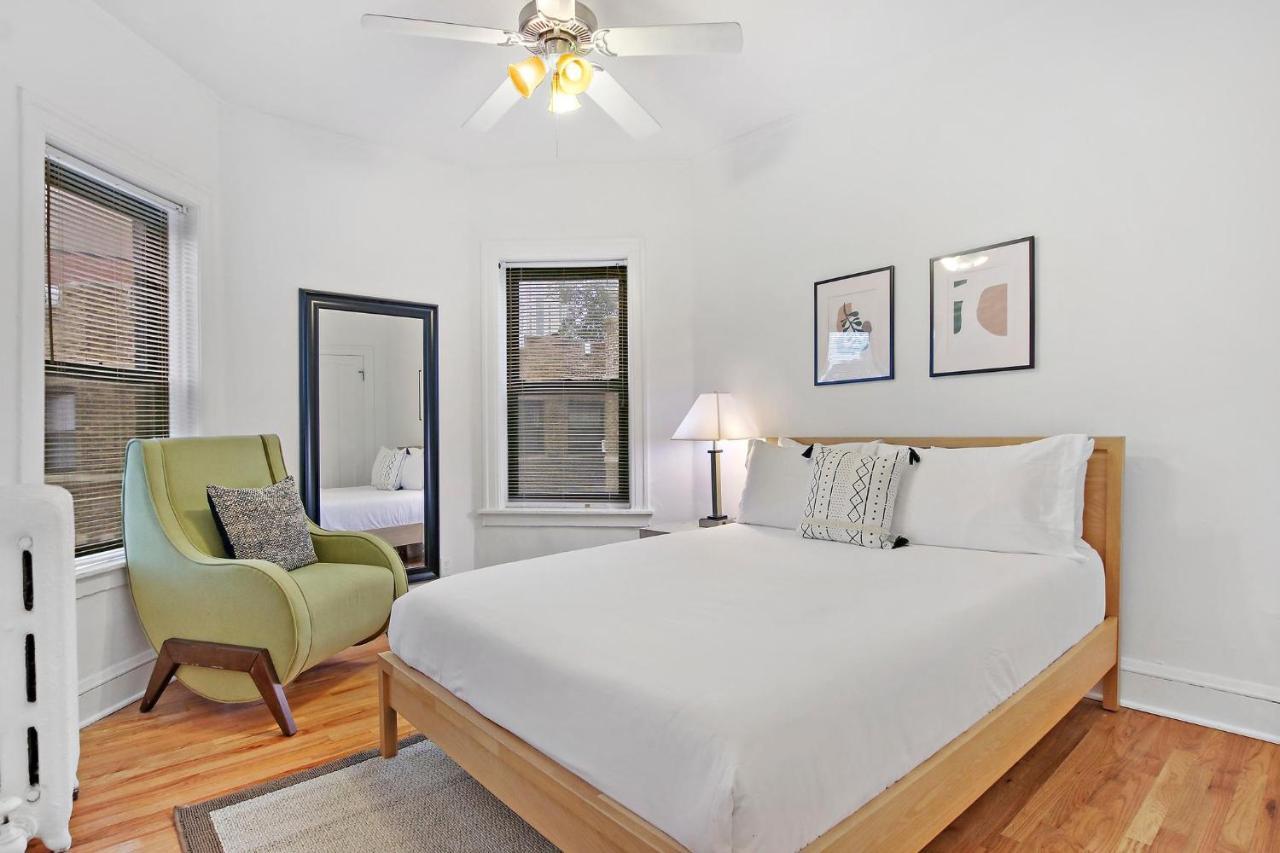 Apartment 3br Sparkling Elegant Apt With Kitchen Near Boystown - Cornelia 3n Chicago