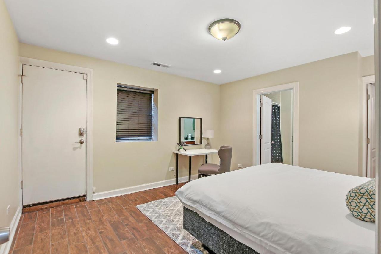 Splendid 4br Close To Bars & Restaurants - Damen 1r Apartamento