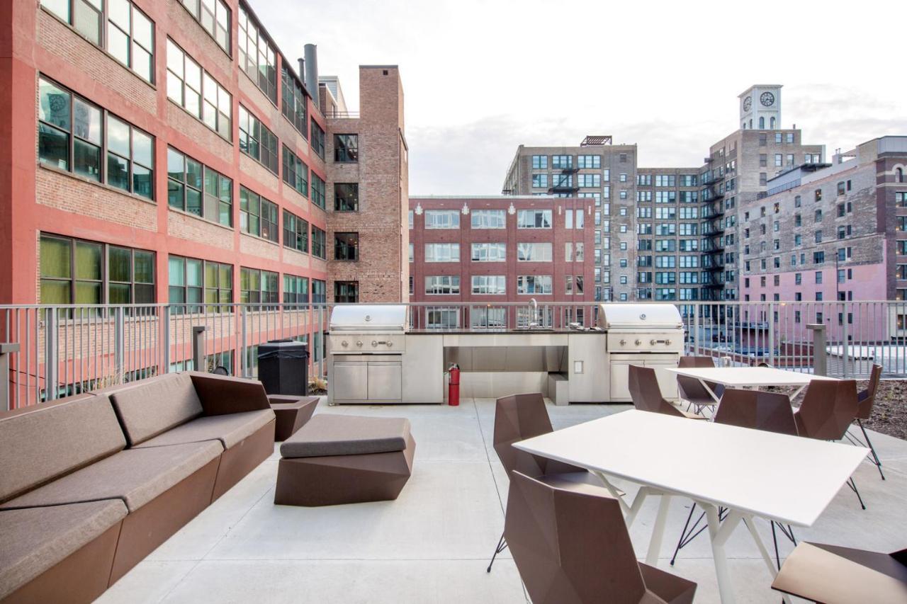 Apartment W Loop 1br W Gym Pool In Heart Of Greektown Chi-535