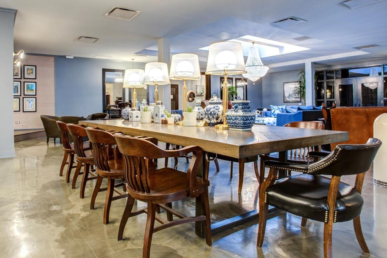 River N 1br W Gym Pool Nr L Stop Beach Chi-362 Apartment Chicago