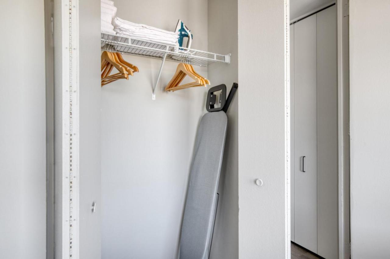 Apartment Medical District 1br W Gym Wd 1 Block To L Chi-462 *