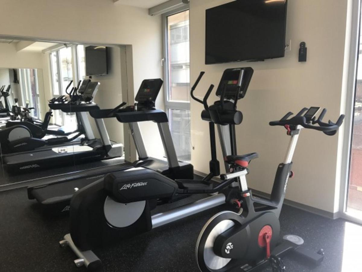 Bucktown 1br W Lounge Roof Gym Nr L Chi-839 *