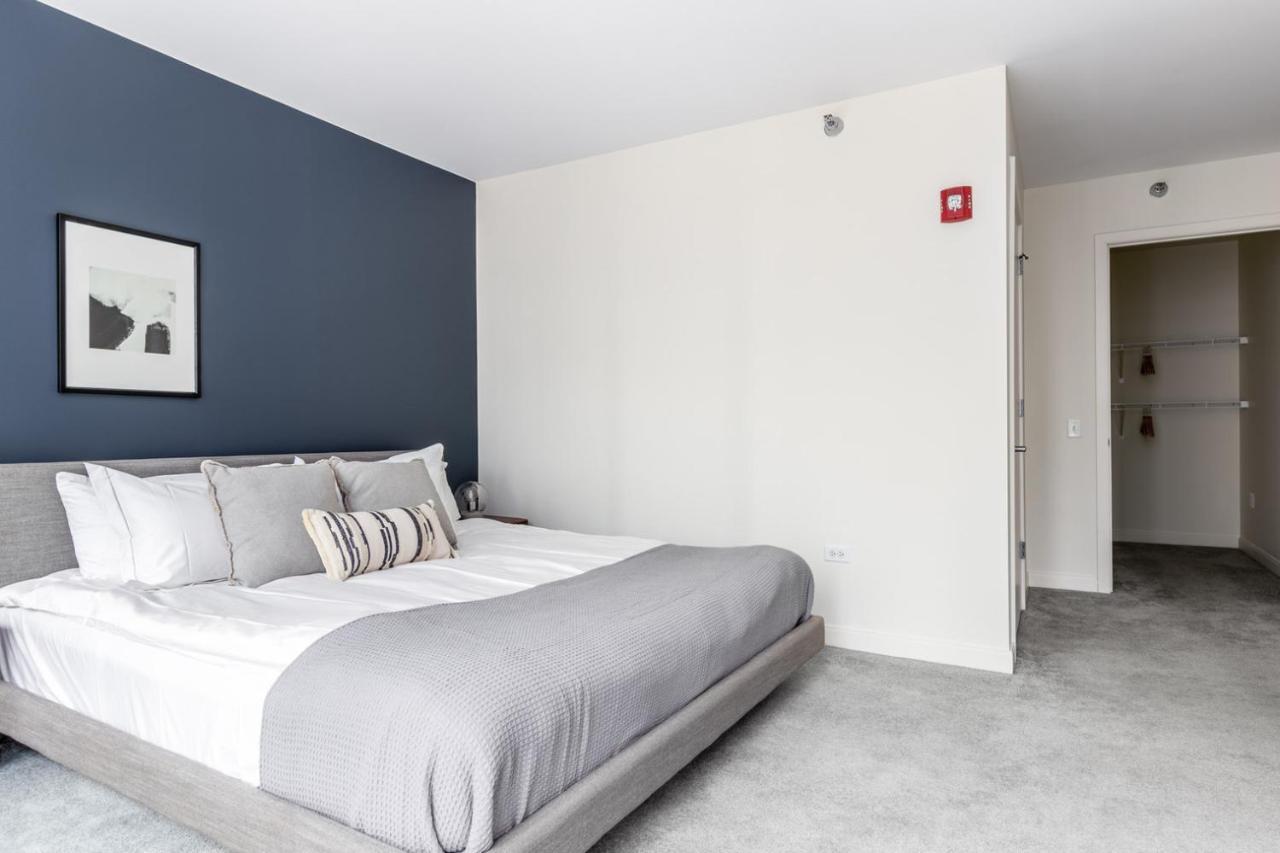 Loop 2br W Pool Gym Nr Financial District L Chi-247 Apartment Chicago