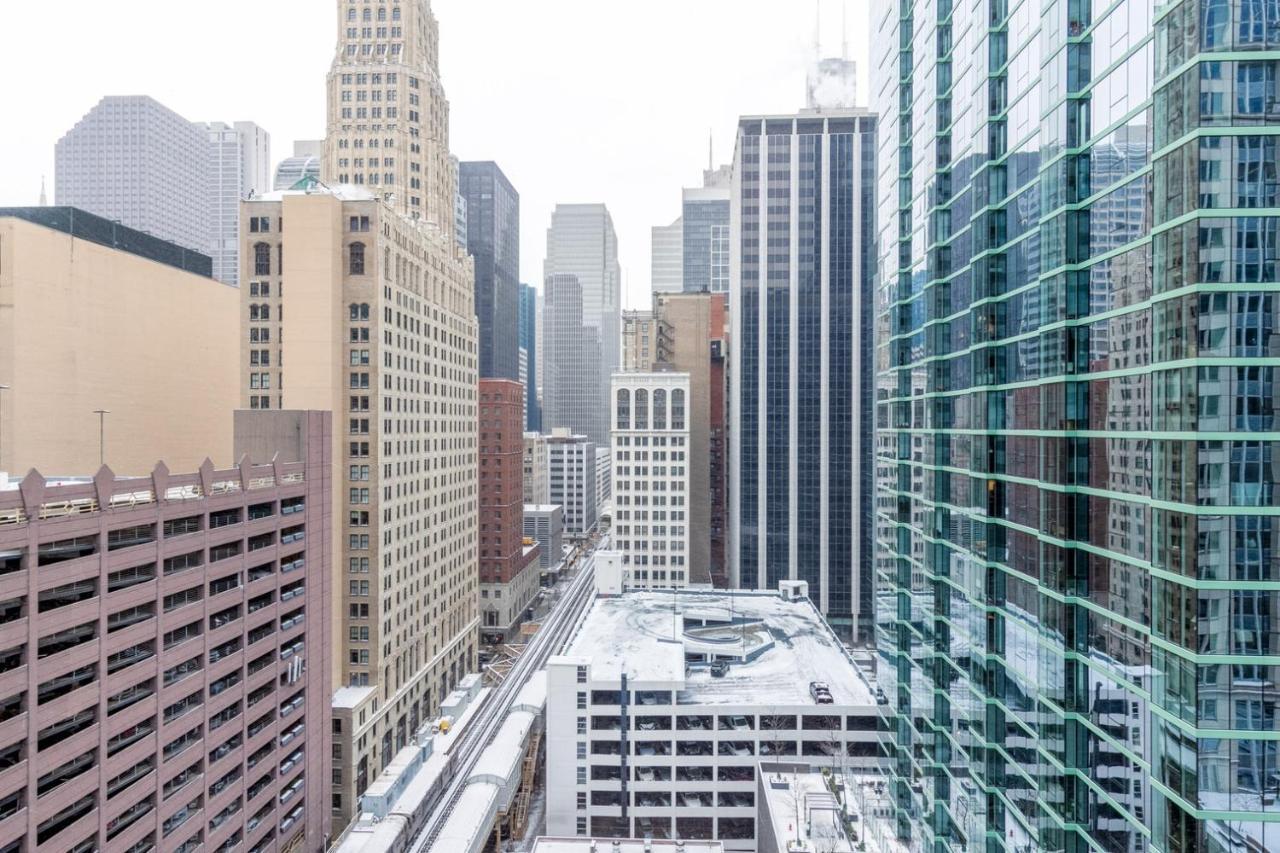 Apartment Loop 2br W Pool Gym Nr Financial District L Chi-247 Chicago