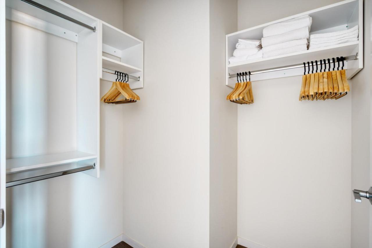 Logan Square 2br W Pool Lounge Gym Nr L Chi-869 *