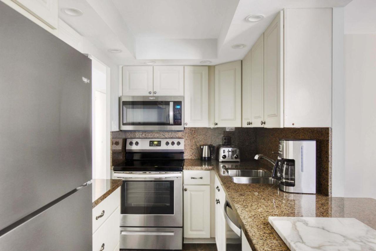 Apartment Gold Coast 2 Bedroom Nr Cta Oak St Shopping Chi-175 *