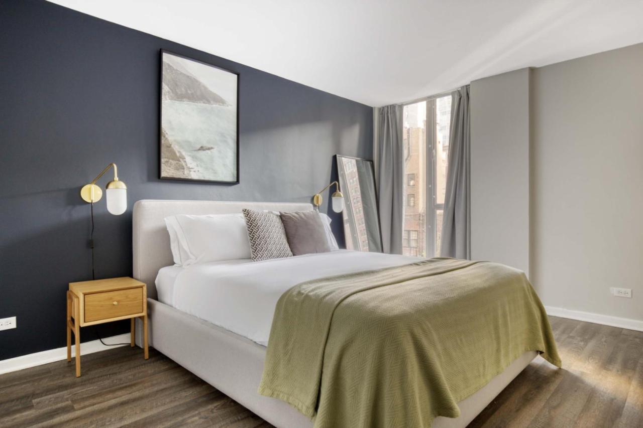 Gold Coast 2 Bedroom Nr Cta Oak St Shopping Chi-175 Apartment Chicago
