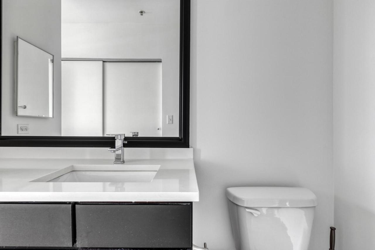 Apartment S Loop 1br W Gym Lounge 1 Block To L Chi-526 *