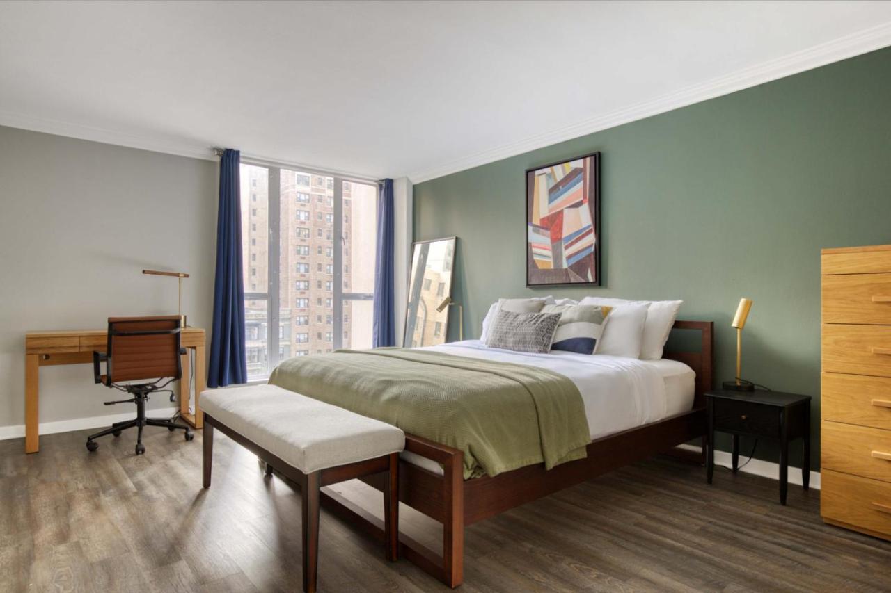 Gold Coast 2 Bedroom Nr Cta Oak St Shopping Chi-175