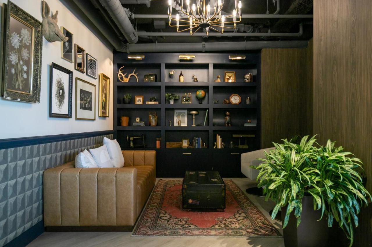 Logan Square 2br W Pool Lounge Gym Nr L Chi-869 Apartment Chicago