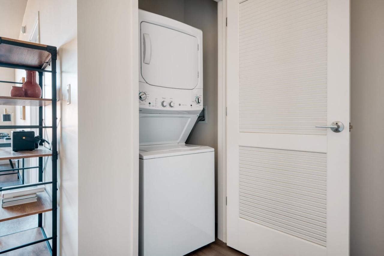 Apartment Logan Square 2br W Pool Lounge Gym Nr L Chi-869