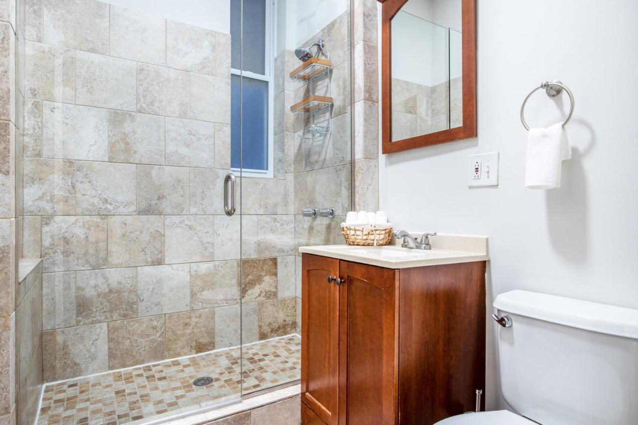 Lincoln Park 2br Nr L Clark St Dining Chi-336 *