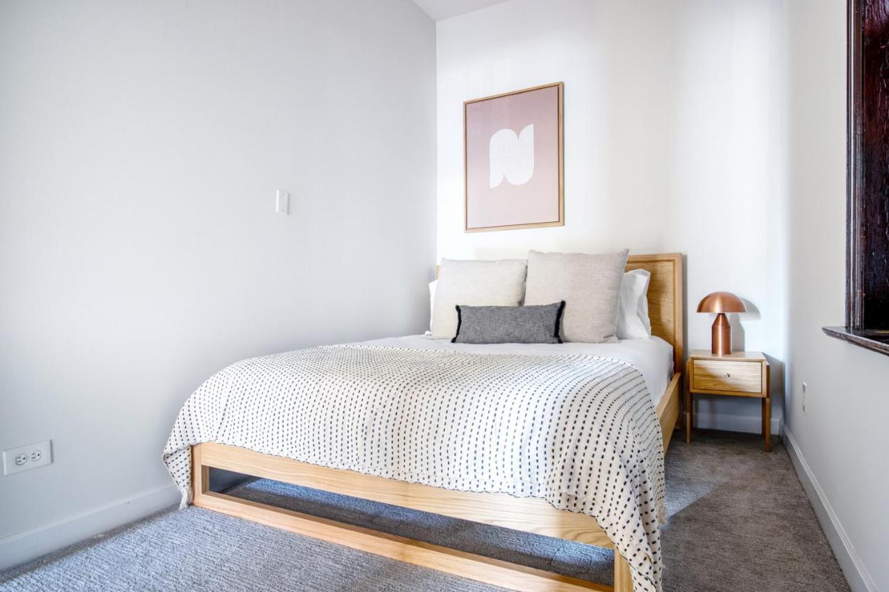 Lincoln Park 2br Nr L Clark St Dining Chi-336 Apartment *