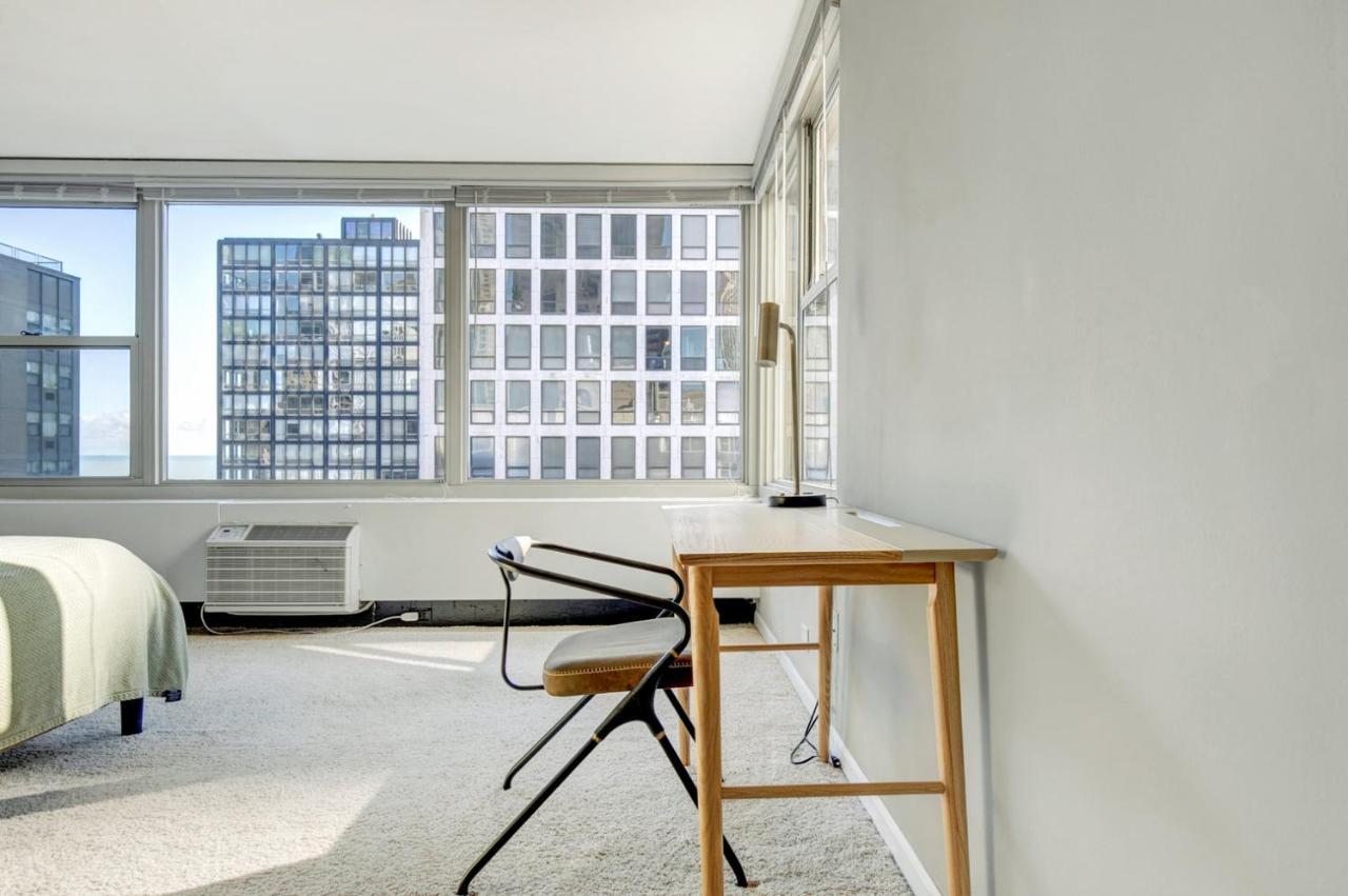 Apartment Gold Coast 3br W Gym Roof Nr Water Tower Chi-392
