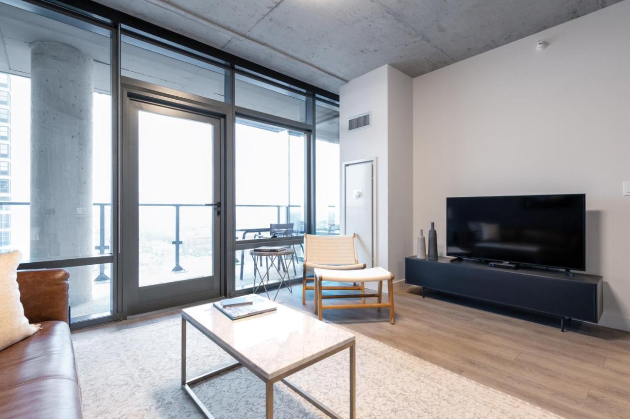 Lakeview 1br W Wd Gym Nr Lakefront Trail Chi-203 Chicago