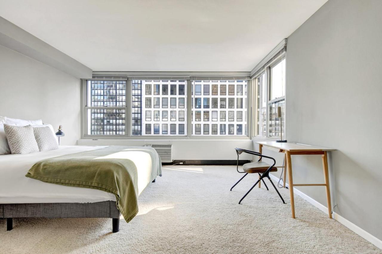 Gold Coast 3br W Gym Roof Nr Water Tower Chi-392