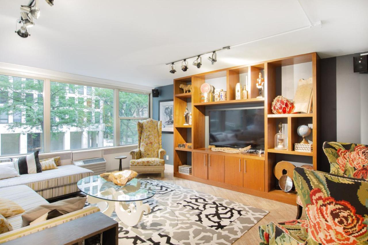 Gold Coast 3br W Gym Roof Nr Water Tower Chi-392 Chicago