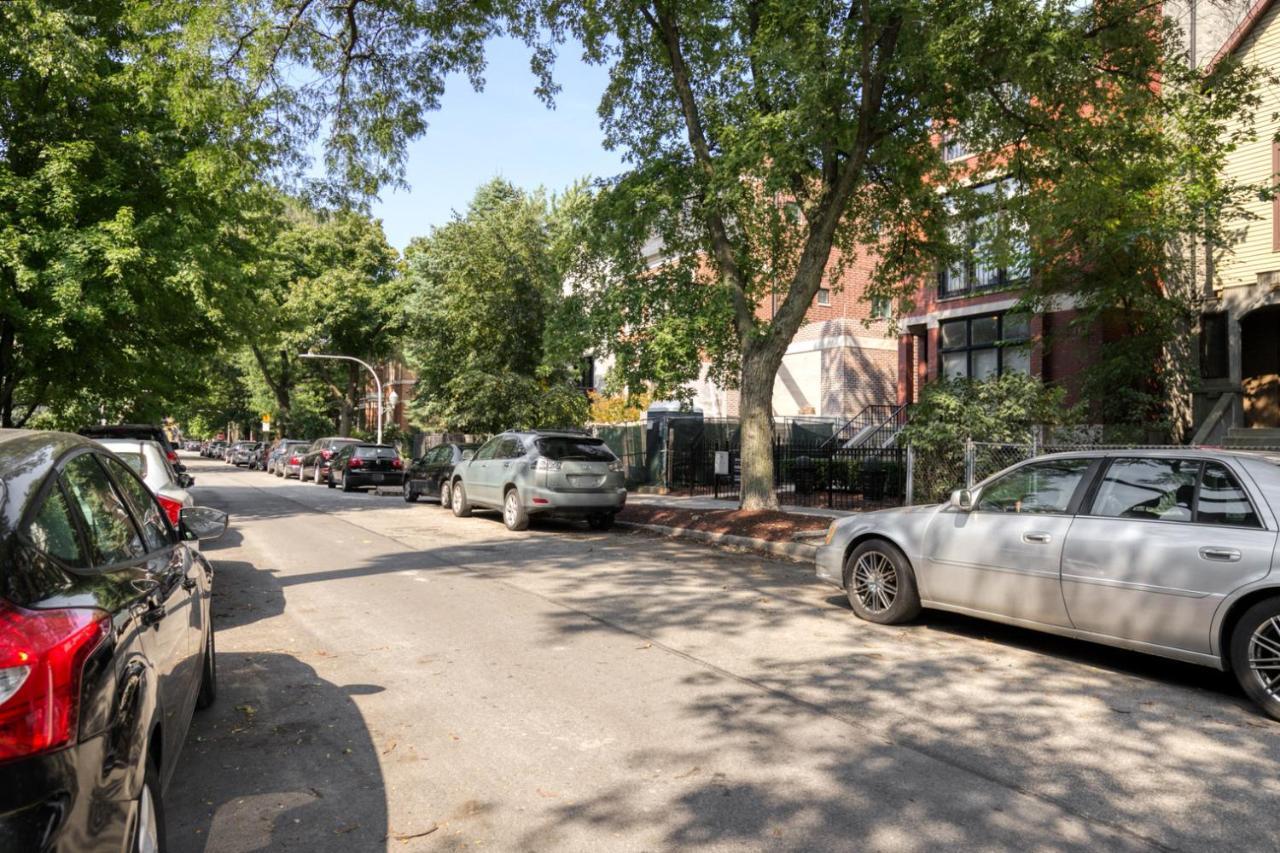 Apartment Lincoln Park 2br Nr L Clark St Dining Chi-336 *