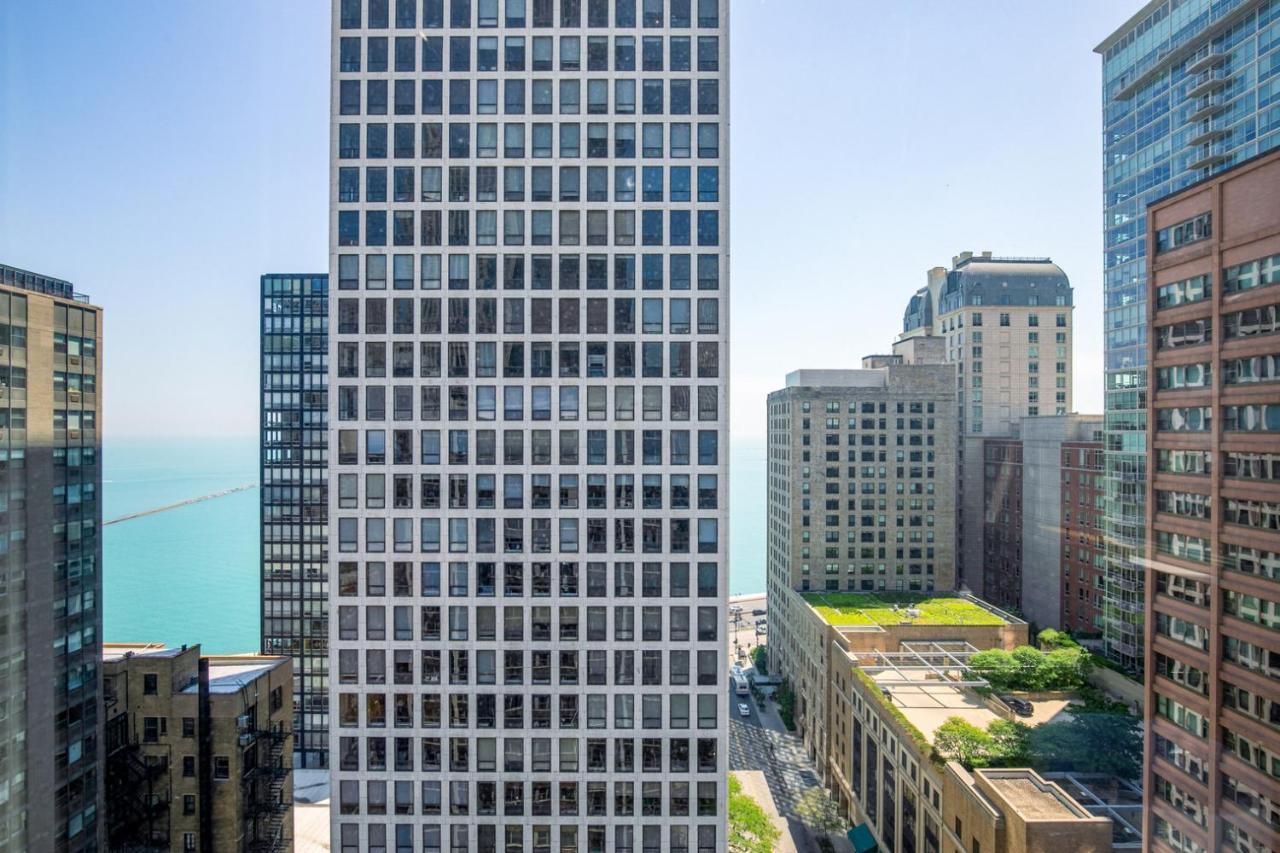 Gold Coast 3br W Gym Roof Nr Water Tower Chi-392