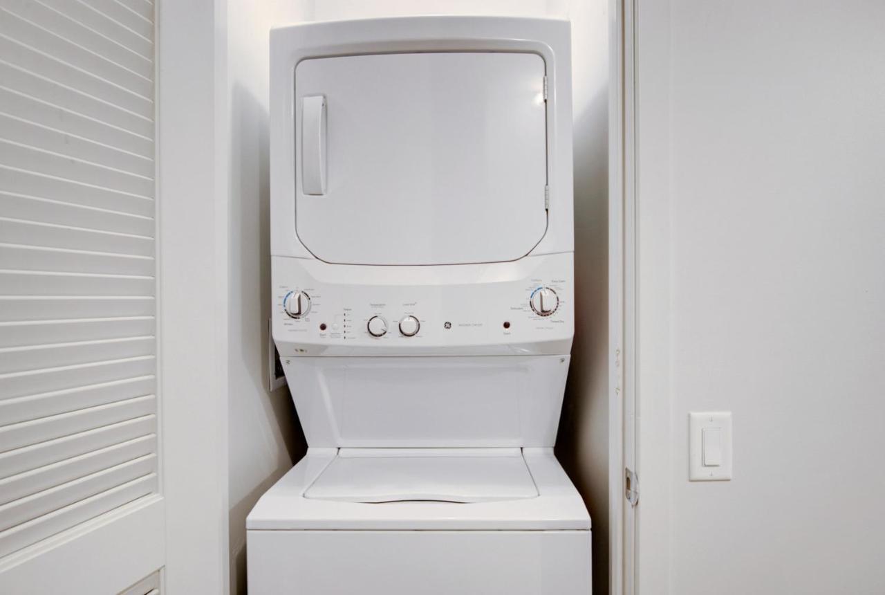 Apartment River N 1br W Gym Pool Wd Nr Mag Mile Chi-440 Chicago