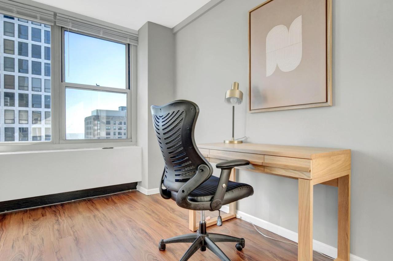 Apartment Gold Coast 3br W Gym Roof Nr Water Tower Chi-392