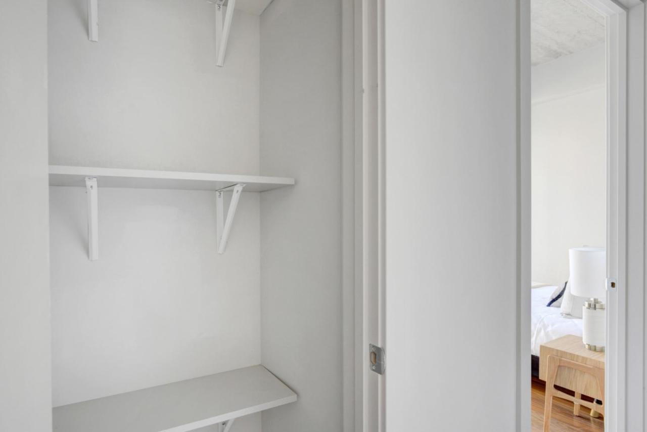 Apartment River N 1br W Gym Pool Wd Nr Mag Mile Chi-440 *