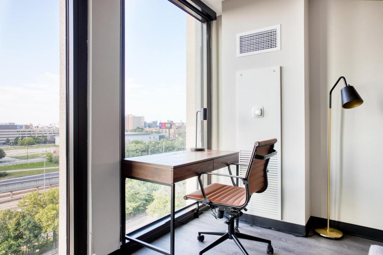 Apartment Medical District 1br W Gym Wd 1 Block To L Chi-429 *