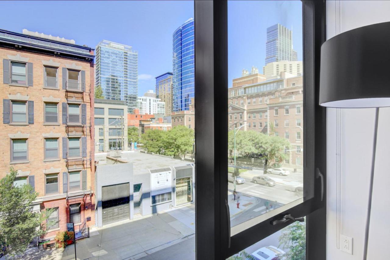 River N 1br W Gym Pool Wd Nr Mag Mile Chi-440 Apartment Chicago