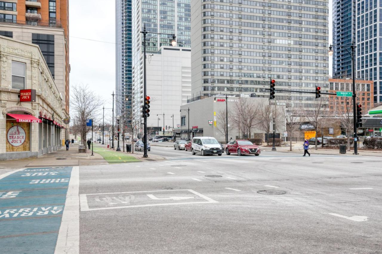 Apartment South Loop 1br Nr L Grant Park Chi-804