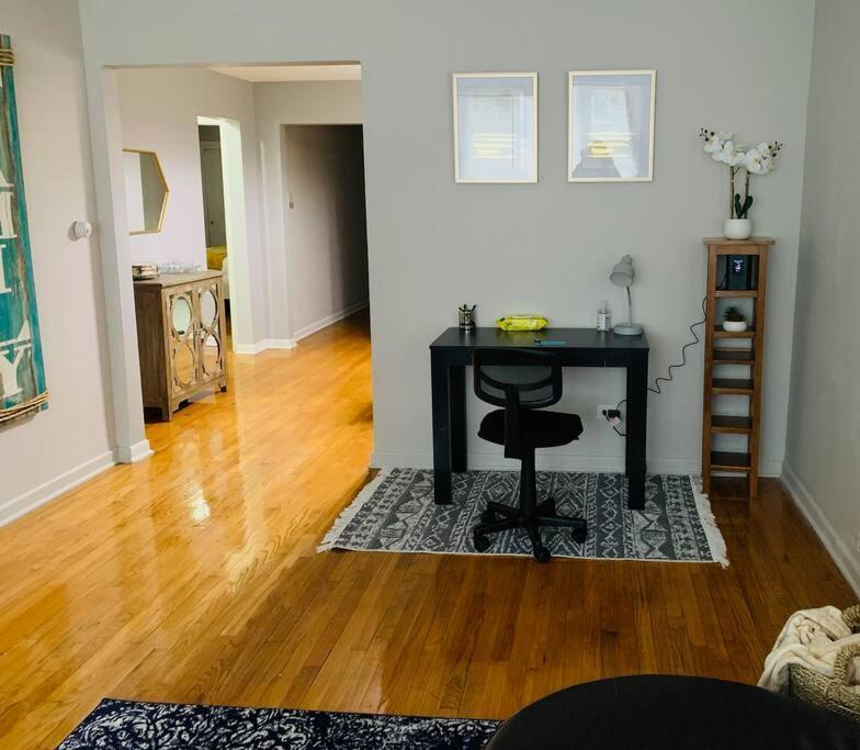 Roger's Park 2 Bedroom Spacious With Free Parking Apartamento *