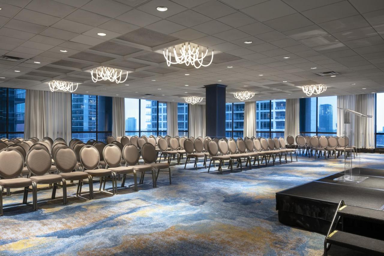 Voco Downtown - Riverwalk By Ihg