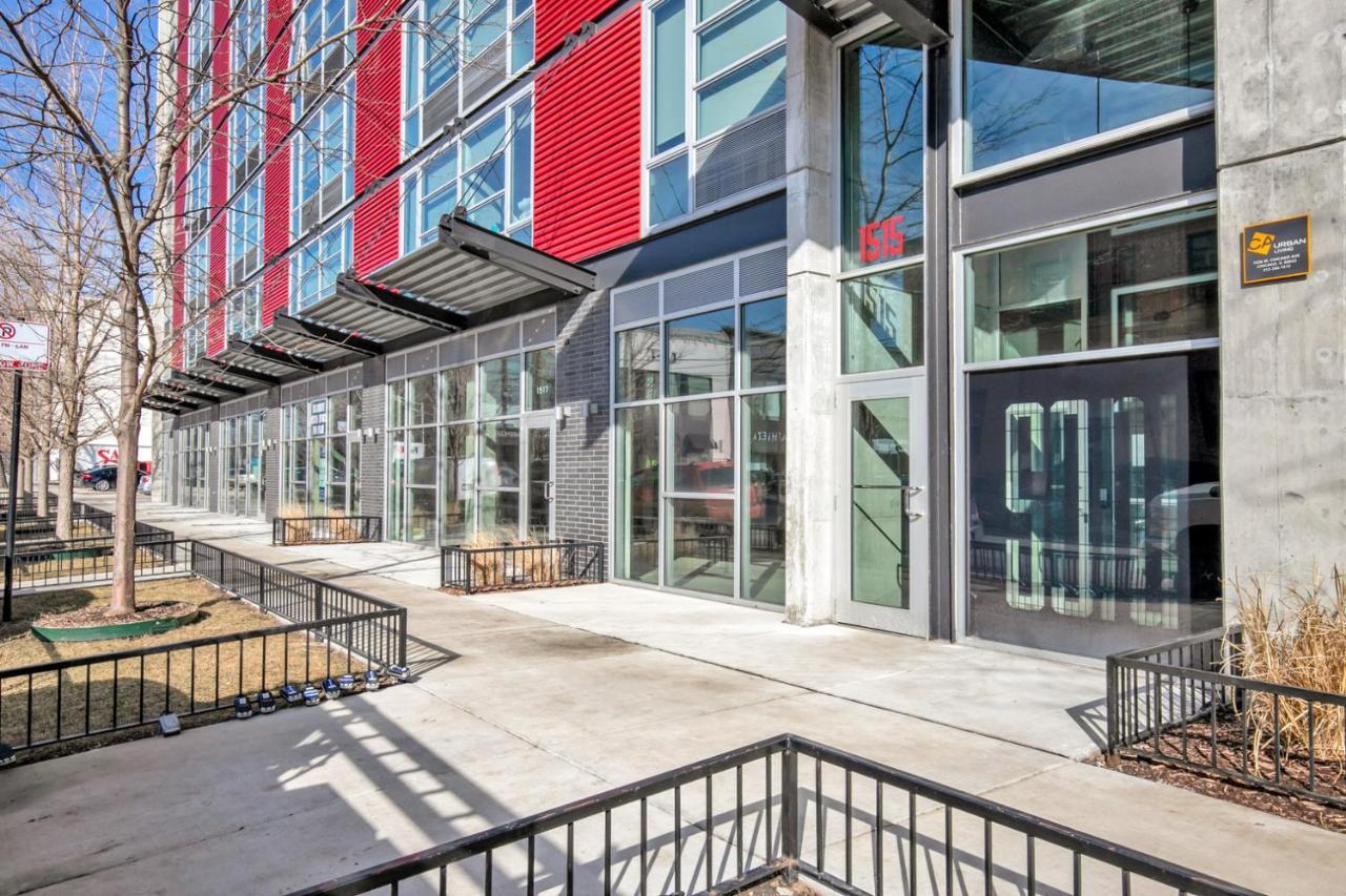 Lincoln Park W Wd Patio Nr L Chi-327