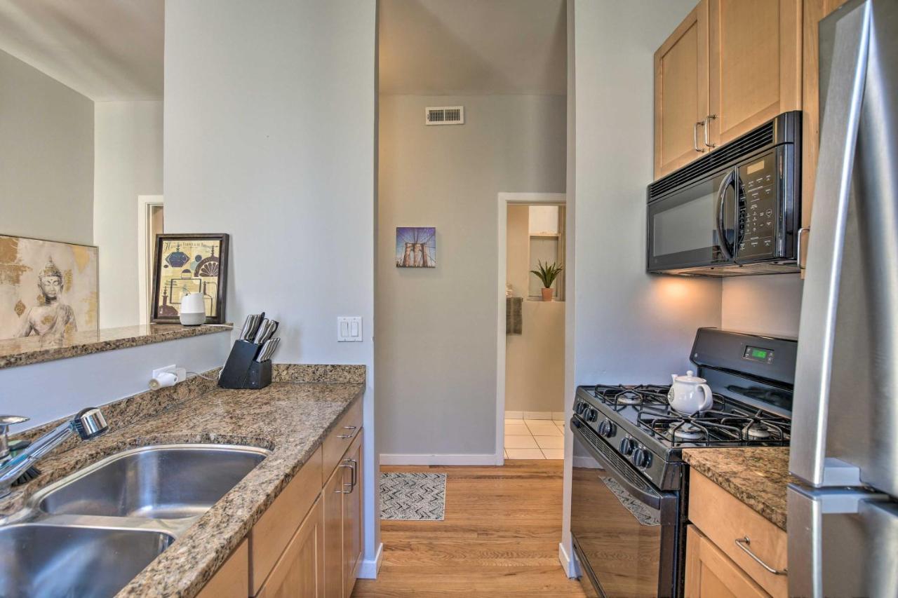 Elegant Retreat With Spacious Balcony! Appartement Chicago
