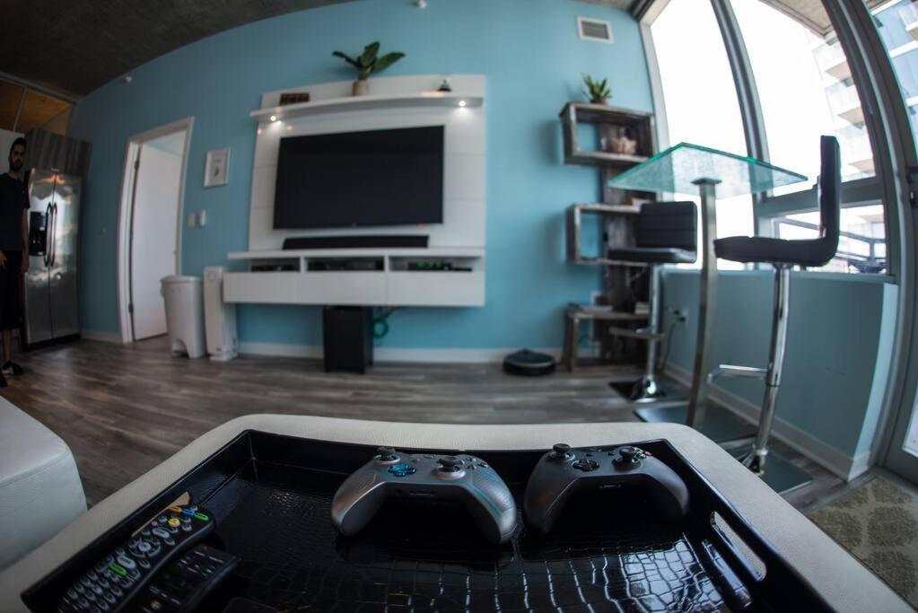 Apartment 2 Bed 2 Bath Smart Loft In Prime Location