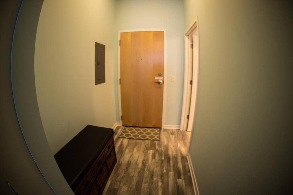 2 Bed 2 Bath Smart Loft In Prime Location *