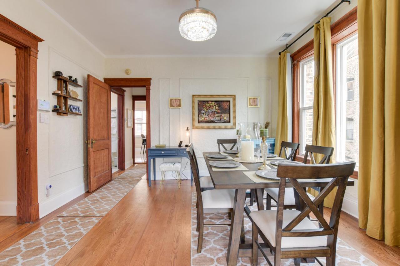 Apartment Chic About 1 Mi To Wrigley Field! Chicago