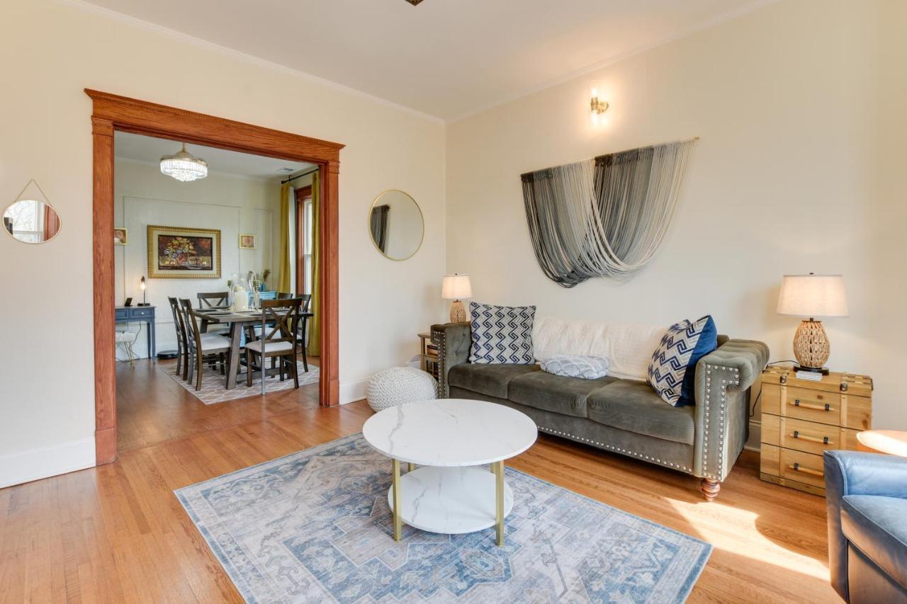 Apartment Chic About 1 Mi To Wrigley Field! Chicago