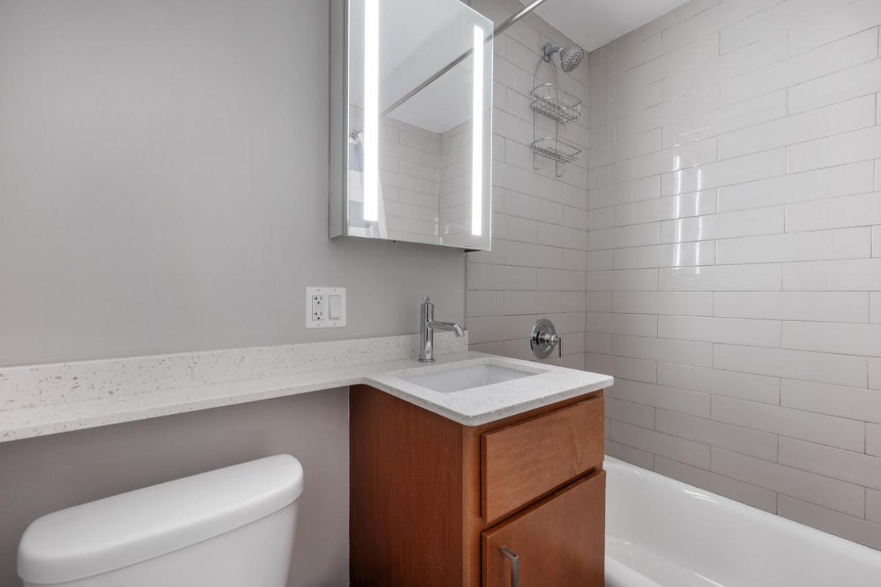Edgewater 2br Nr Michigan Chi-925 Apartment Chicago