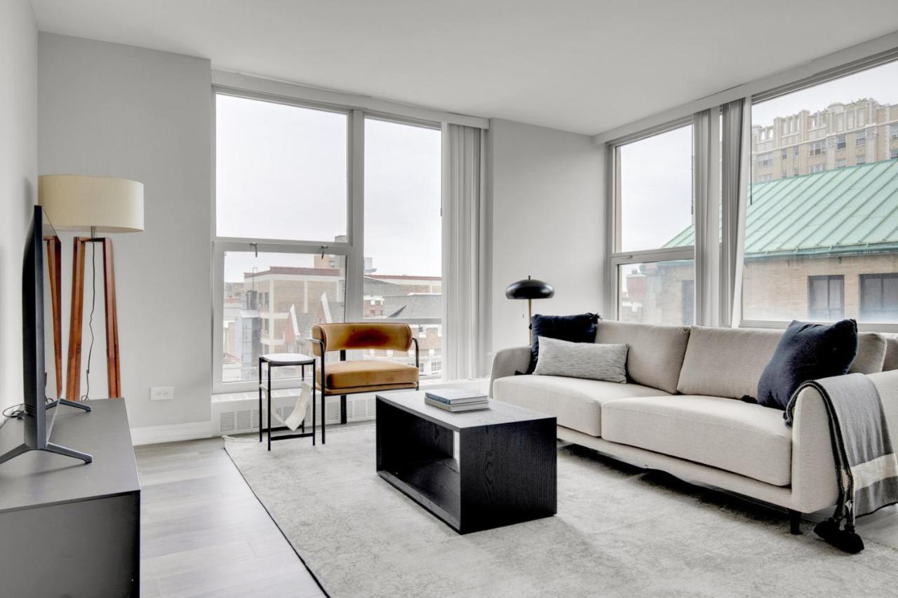 Apartment Edgewater W Gym Deck Lounge Nr L Chi-657 *