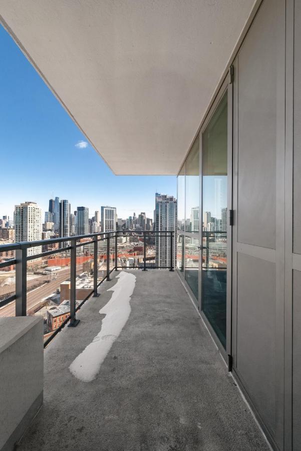 K2 Sky High With Stunning Views In West Loop Apartment *