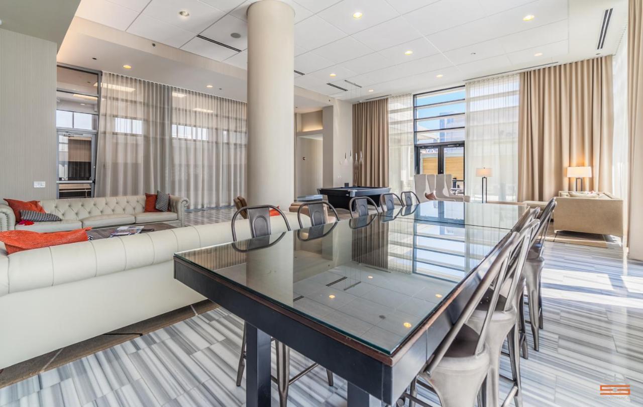 Apartment K2 Sky High With Stunning Views In West Loop *